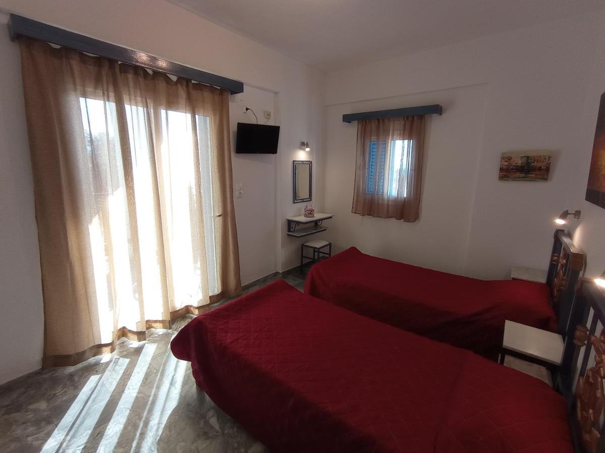 Fengeros Village Мегали Амос Екстериор снимка