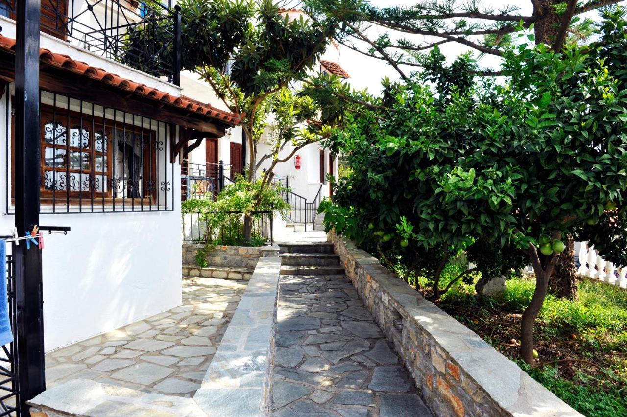Fengeros Village Мегали Амос Екстериор снимка